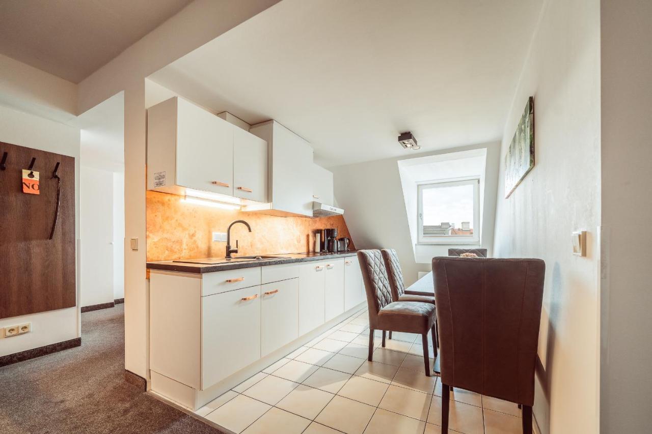 Familienapartment Am Neumarkt Lll Дрезден Екстериор снимка