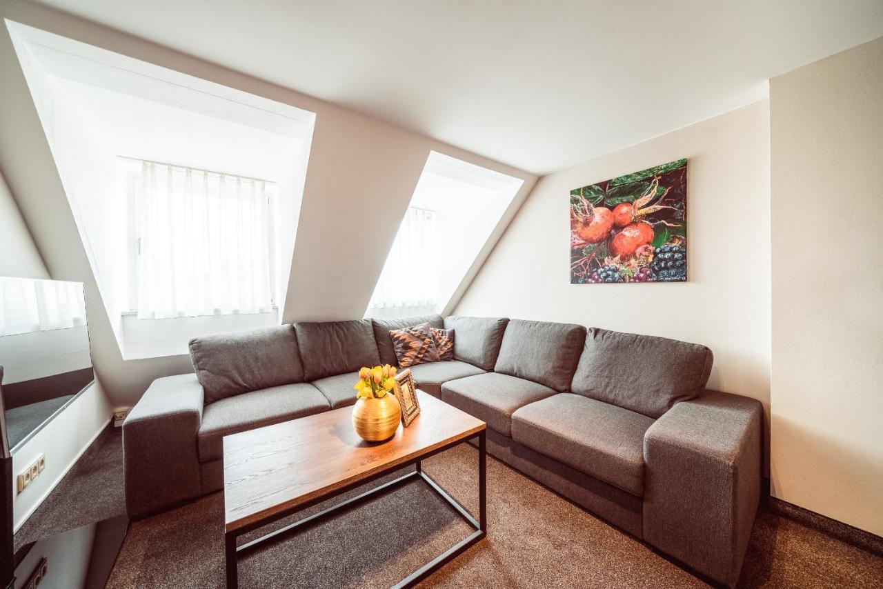 Familienapartment Am Neumarkt Lll Дрезден Екстериор снимка