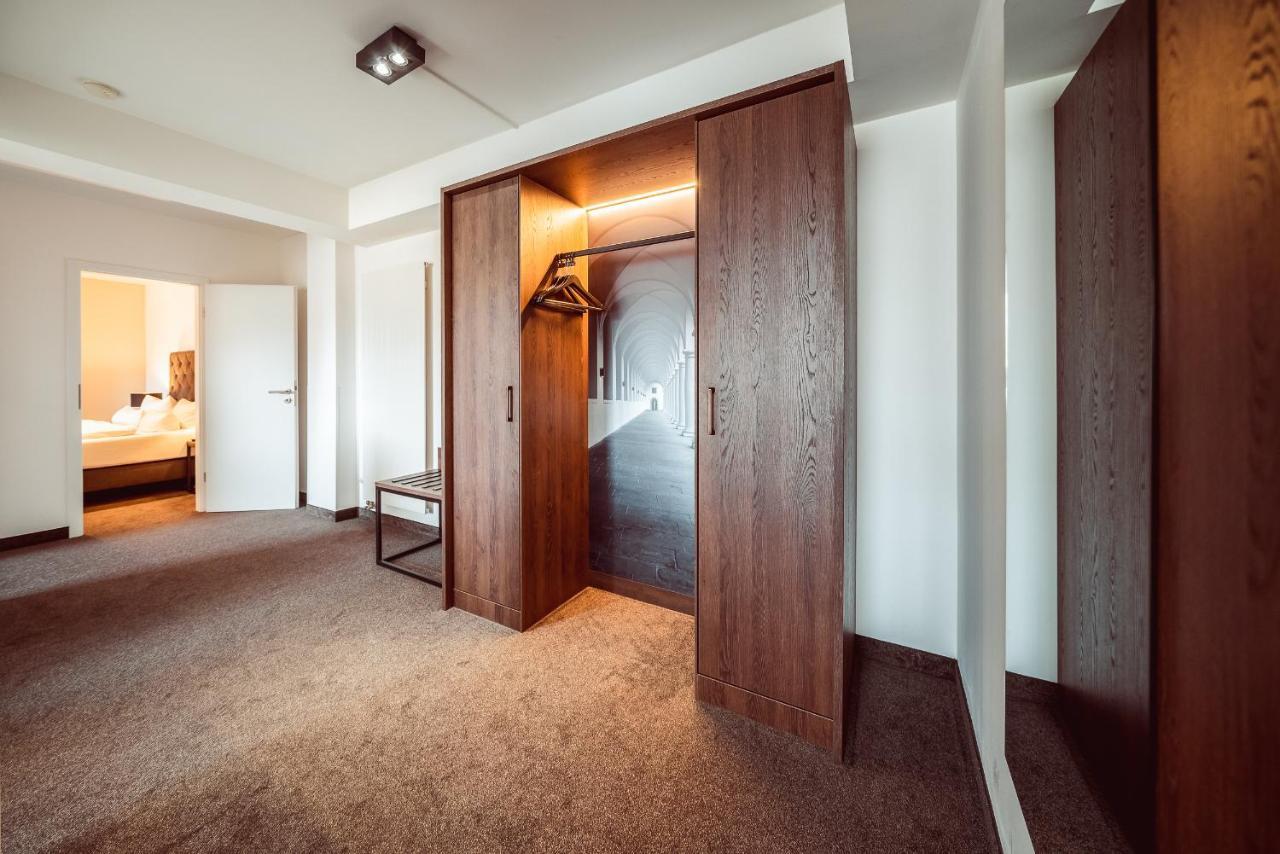 Familienapartment Am Neumarkt Lll Дрезден Екстериор снимка